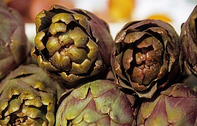 Viktualienmarkt: Artischocken - München