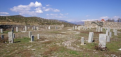 Mahnmal zum Gedenken an das Wehrmachtsmassaker von 1943 - Borova