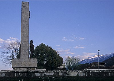 Statue am Sheshi Abdyl Frashëri - Përmet