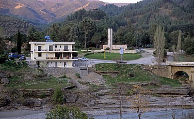 Hotel Trifon Kaludhi - Përmet