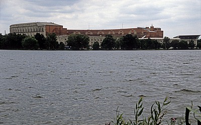 Ehemaliges Reichsparteitagsgelände: Kongreßhalle - Nürnberg