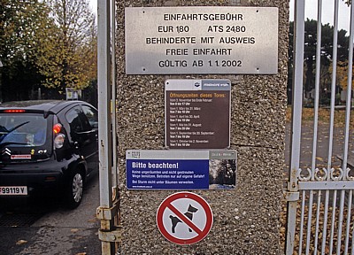 Wiener Zentralfriedhof: Verkehrsschilder regeln den Zugang - Wien