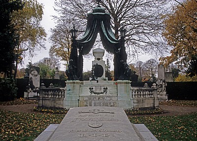Wiener Zentralfriedhof: Grabmal - Wien
