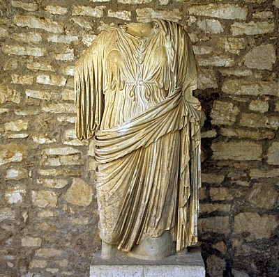 Akropolis (Museum): Statue - Butrint