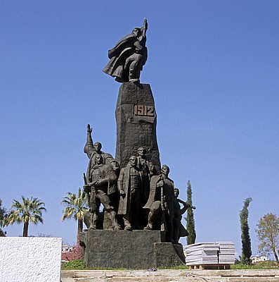 Sheshi i Flamurit: Unabhängigkeitsdenkmal - Vlora