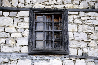 Burg (Kalaja): Holzfenster - Berat