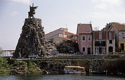 Partisanendenkmal - Virpazar