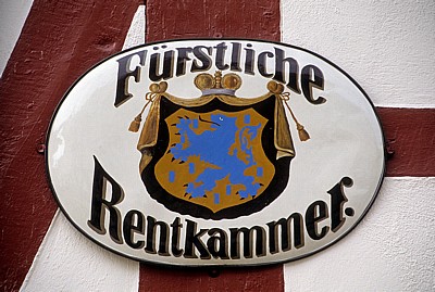 Schild: Fürstliche Rentenkammer - Braunfels