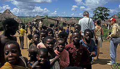 Bairro Hippocro: Kinder - Chimoio