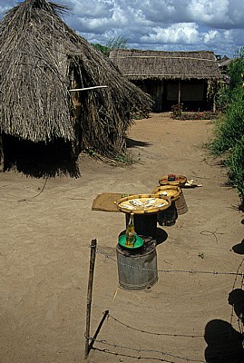 Bairro Hippocro: Informeller Sektor - Marktstand - Chimoio