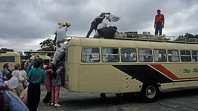Bus nach Bulawayo: Beladen - Masvingo