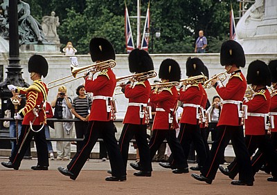 Changing the Guard - London