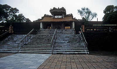 Lang Tu Duc: Treppe zum Ehrenhof - Hue