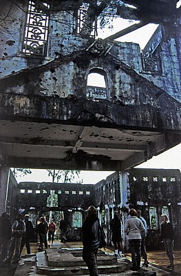 Kirchenruine bei Quang Tri - Demilitarisierte Zone