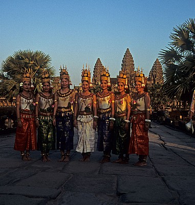 Angkor Wat: Tempeltänzerinnen - Angkor