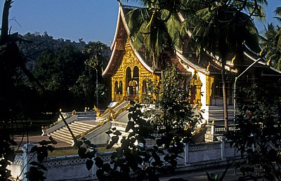 Pha Bang Tempel im Park des Königspalastes - Luang Prabang
