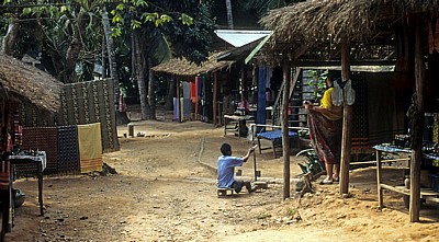 Geschäftsstraße - Ban Sang Hay