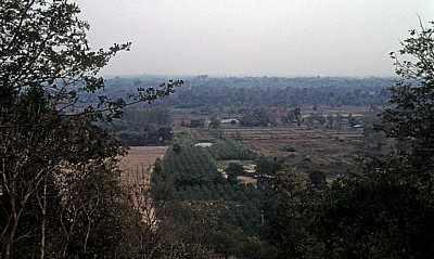 Blick vom Wat Saphan Hin auf den Geschichtspark Sukhothai - Sukhothai