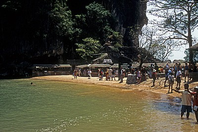 Ko Ping Gan: Souvenirstände - Phang Nga-Bucht