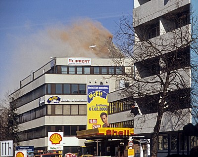 Tegernseer Landstraße (Mittlerer Ring): Sprengung des Agfa-Hochhauses - München