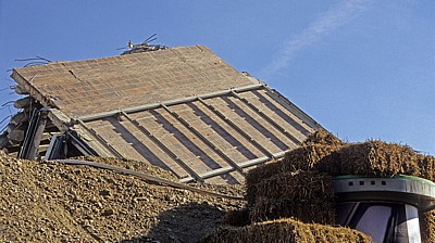 Tegernseer Landstraße (Mittlerer Ring): Überreste des gesprengten Agfa-Hochhauses - München