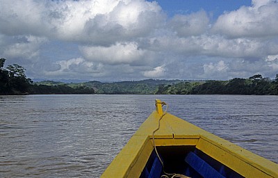 Per Boot auf dem Fluß - Rio Usumacinta