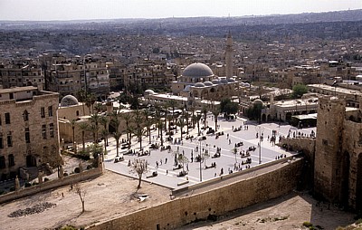 Blick von der Zitadelle auf die Stadt - Aleppo