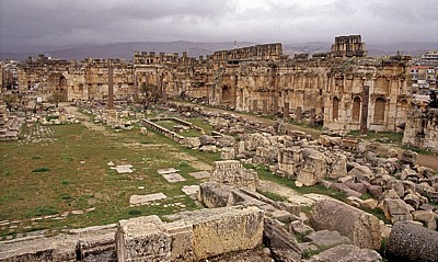 Zeremonial- und Opferhof - Baalbek