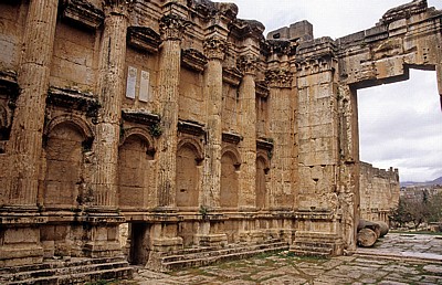 Tempel des Bacchus: Tempelinneres - Baalbek