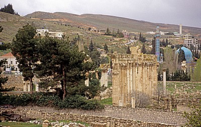Blick vom Tempel des Bacchus - Baalbek