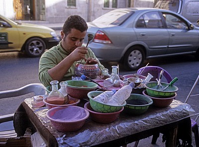 Herstellung von Sandflaschen - Amman