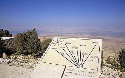 Blick auf das Gelobte Land - Nebo
