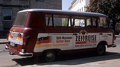 Wartburg Barkas: Werbung für DDR-Museum - Dresden