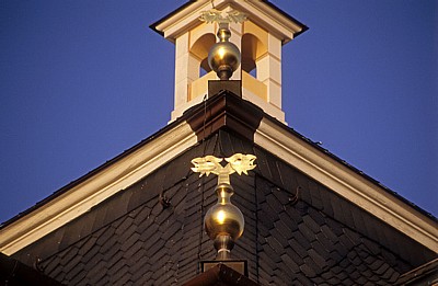 Schloßpark Pillnitz: Verzierungen am Wasserpalais - Dresden