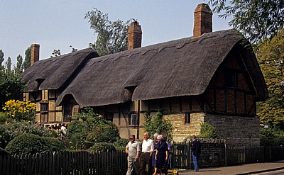 Anne Hathaway's Cottage  - Stratford-upon-Avon