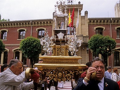 Fest “Virgen del Puy“: Monstranz - Estella