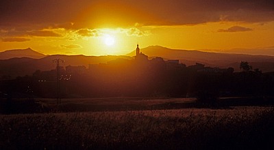 Jakobsweg (Camino Francés): Sonnenaufgang über Sansol - Navarra