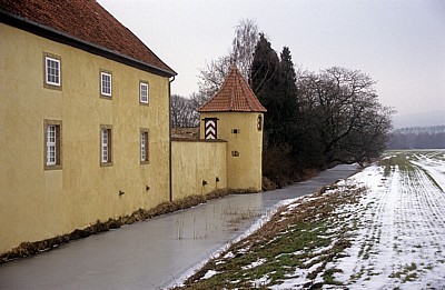 Schloß Hünnefeld: Schloßmauer - Bad Essen
