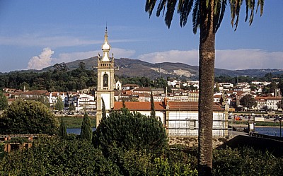 Blick auf den Ort - Ponte de Lima