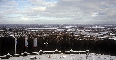 Blick vom Kaiser-Wilhelm-Denkmal - Porta Westfalica