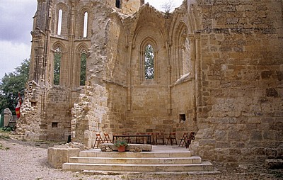 Jakobsweg (Camino Francés): In den Klosterruinen San Antóns - San Antón