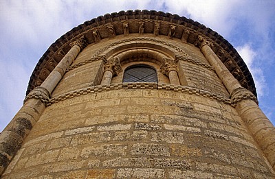 Iglesia de San Martín: Außenansicht der Apsis - Frómista