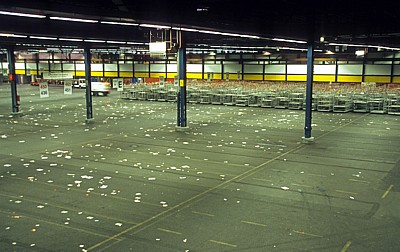 FloraHolland: Vertriebshalle - Aalsmeer