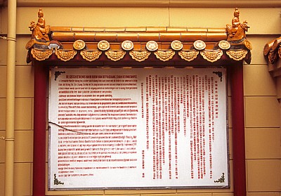Chinatown, Zeedijk: He Hua Temple - Hinweistafel - Amsterdam