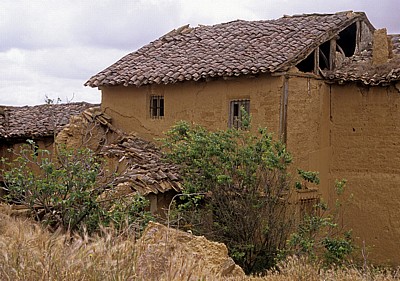 Jakobsweg (Camino Francés): Haus in Adobe-Bauweise - Moratinos