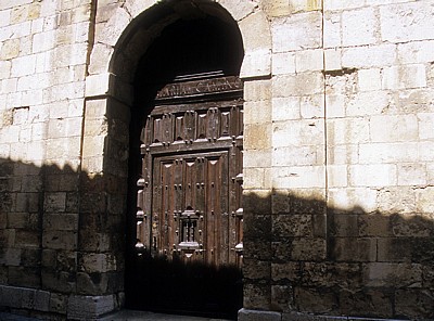Jakobsweg (Camino Francés): Iglesia Nuestra Señora del Mercado - Eingangstür - León