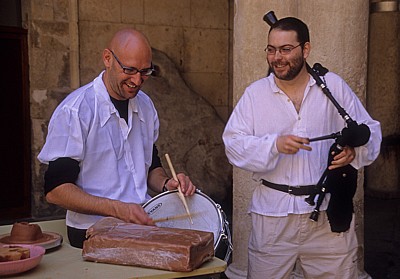 Palacio de los Guzmanes: Fiesta Medieval - Musiker - León