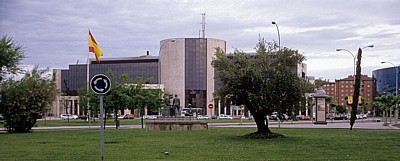 Jakobsweg (Camino Francés): Avenida del Suero de Quiñones - Junta de Castilla y León - León