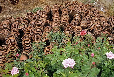 Jakobsweg (Camino Francés): Missionsziegel - San Justo de la Vega