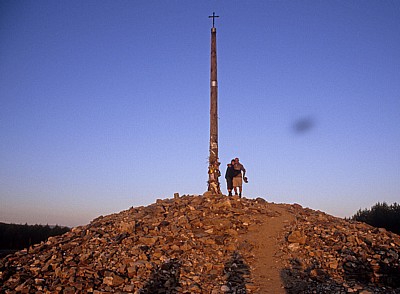 Jakobsweg (Camino Francés): Cruz de Ferro – Pilger - Montes de León